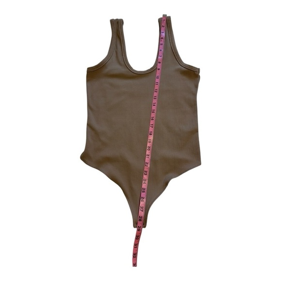 Abercrombie & Fitch Seamless Rib Fabric Tank Bodysuit - Size Large - Picture 8 of 11